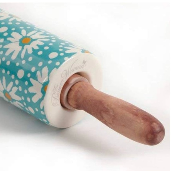 🆕The Pioneer Woman | Flea Market Floral Decal Rolling Pin with Wood Handle - Picture 3 of 6